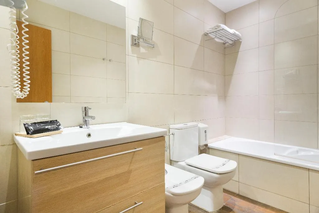 APARTMENT CAPACITY 5 Room, Acta Azul, Barcelona