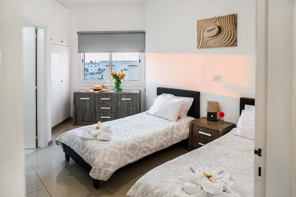 APARTMENT TWO BEDROOMS WITH VIEWS Room, Artemis Cynthia Complex, Cyprus