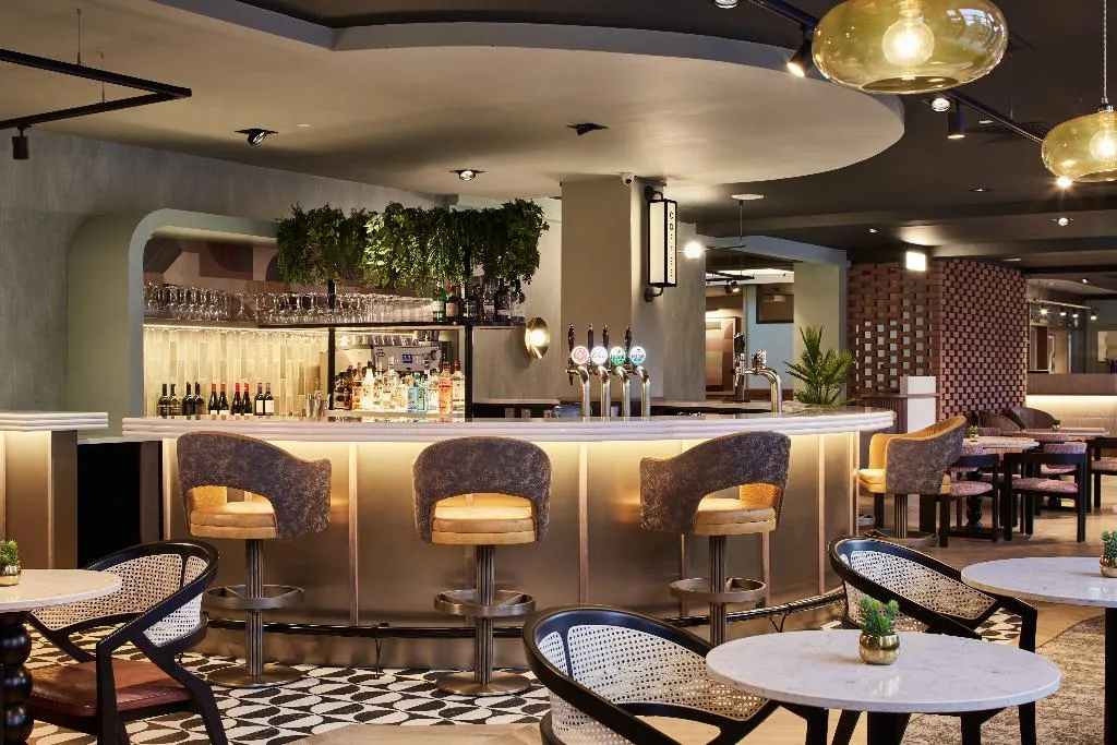 Bar, Leonardo Hotel Dublin Christchurch, Dublin