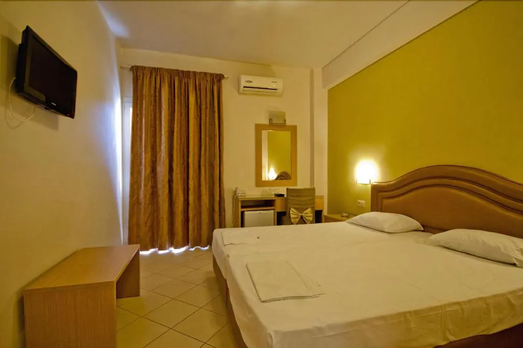 Room, Kronos Hotel, Crete