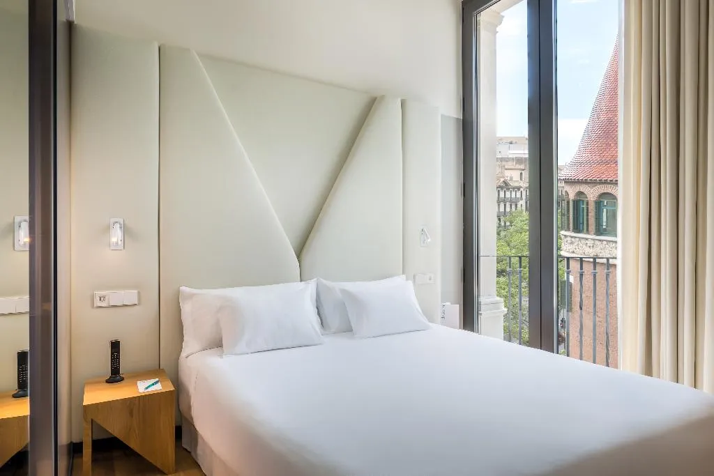 Double or Twin DELUXE WITH TERRACE Room, Occidental Diagonal 414, Barcelona