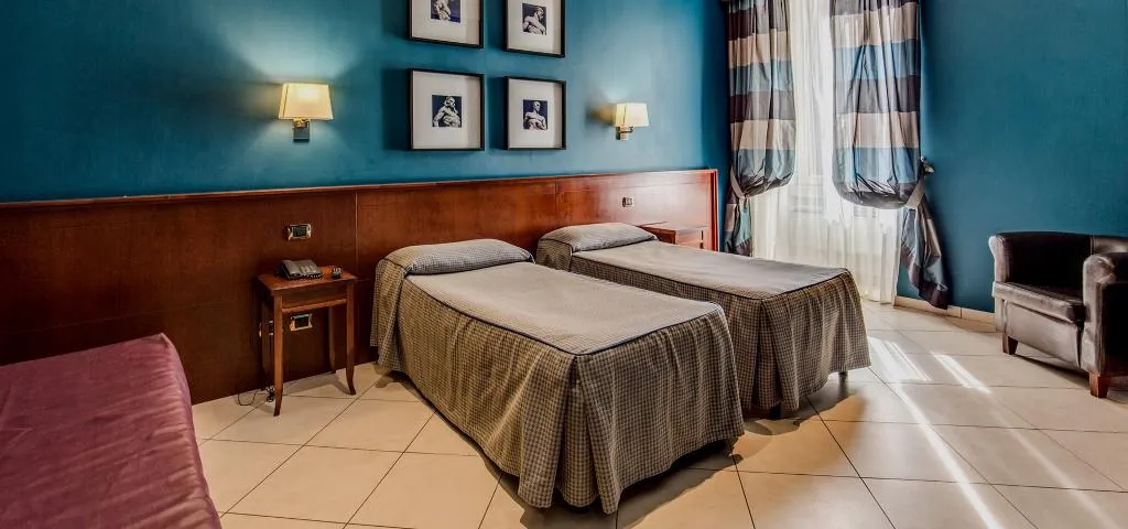 TRIPLE STANDARD Room, Taormina, Rome