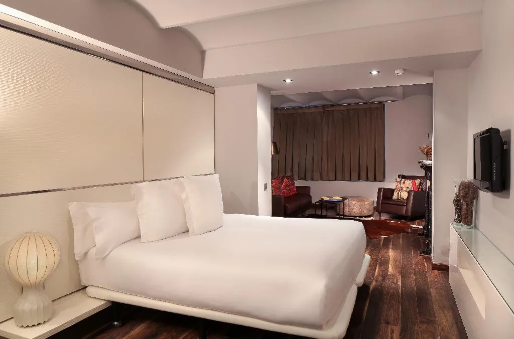 APARTMENT CAPACITY 4 Room, Balmes Residence Luxe, Barcelona