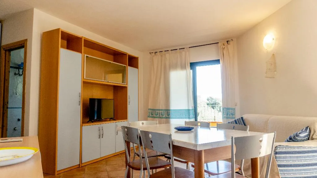 APARTMENT GARDEN VIEW WITH BALCONY Room, PMS CaseVacanze Budoni, Olbia