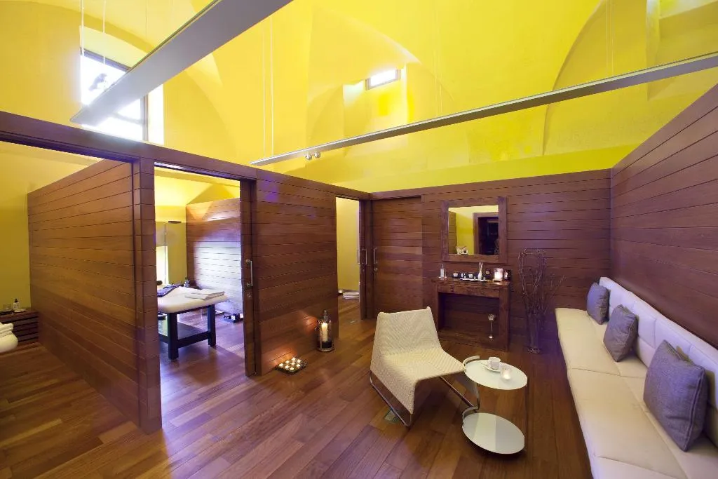 Sports and Entertainment, Parador de Alcala de Henares, Madrid