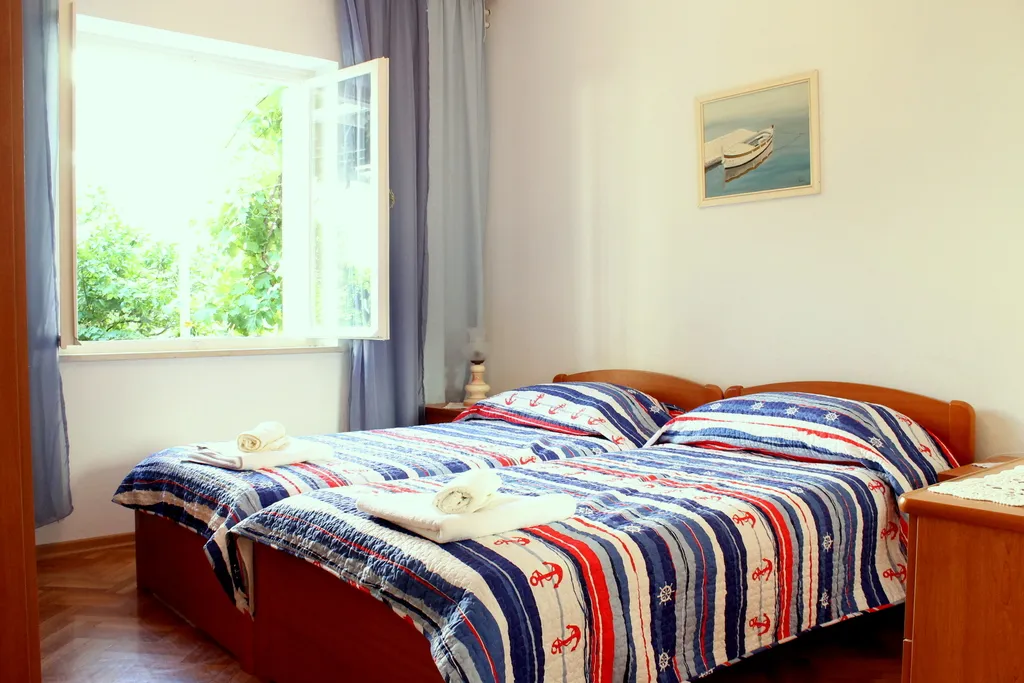 APARTMENT CAPACITY 4 TWO BEDROOMS Room, Apartments Bulic, Dubrovnik