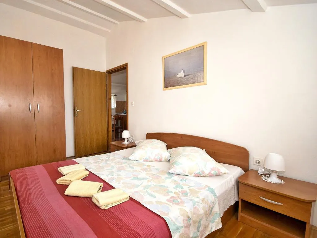 APARTMENT CAPACITY 5 Room, Apartments Snjezana, Istria