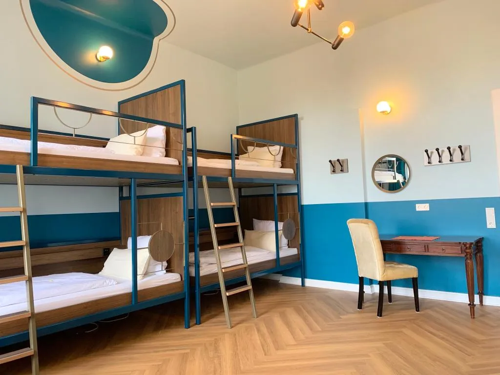 Bed in dormitory CAPACITY 6 Room, Grand Hostel Berlin Classic, Berlin