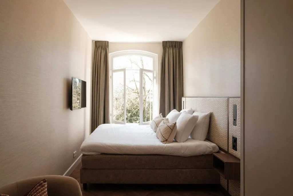 Room, Amsterdam Parklane, Amsterdam