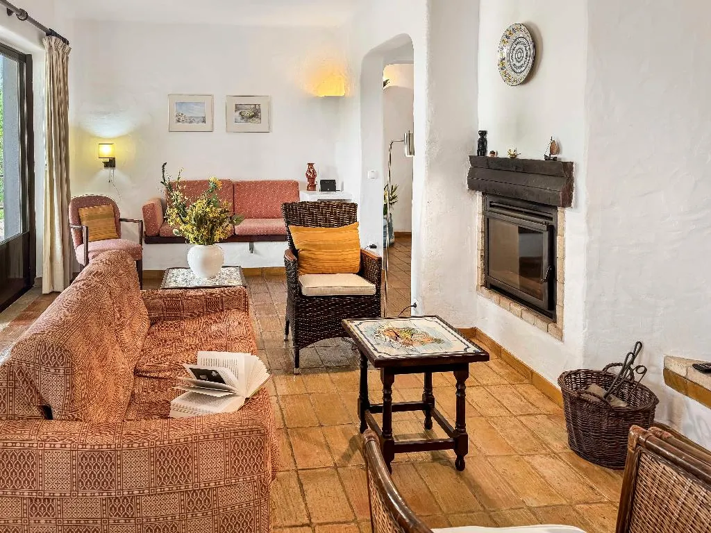 VILLA THREE BEDROOMS Room, Quinta do Paraiso, Algarve