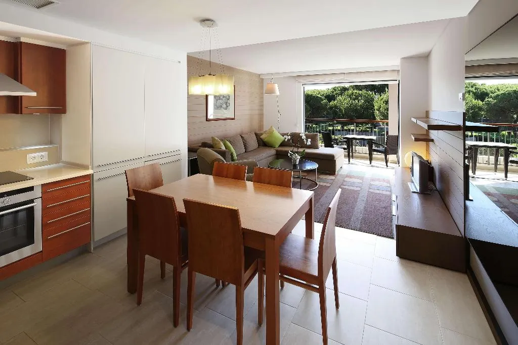 APARTMENT TWO BEDROOMS Room, Hilton Vilamoura As Cascatas Golf Resort & Spa, Algarve