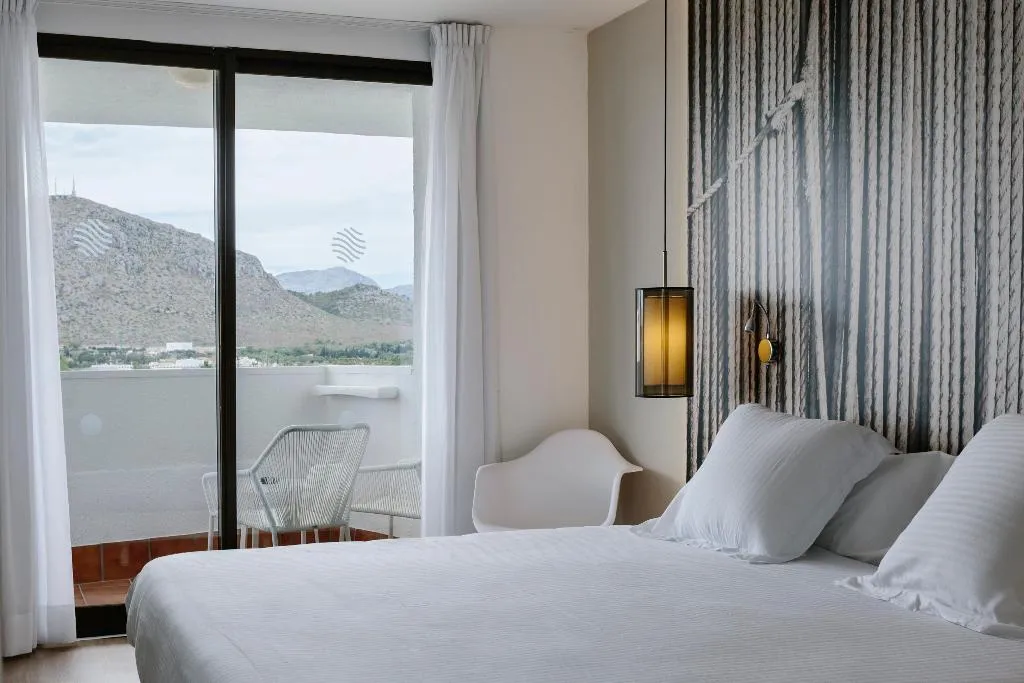 Room, Bordoy Alcudia Bay, Majorca
