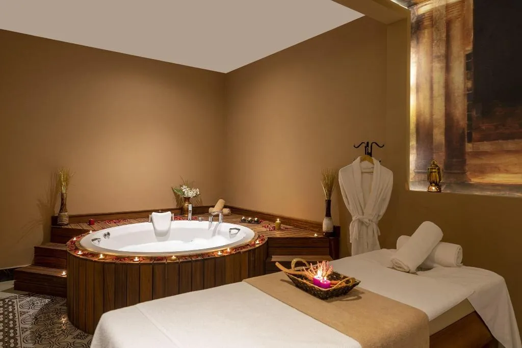 Sports and Entertainment, Side Premium, Antalya