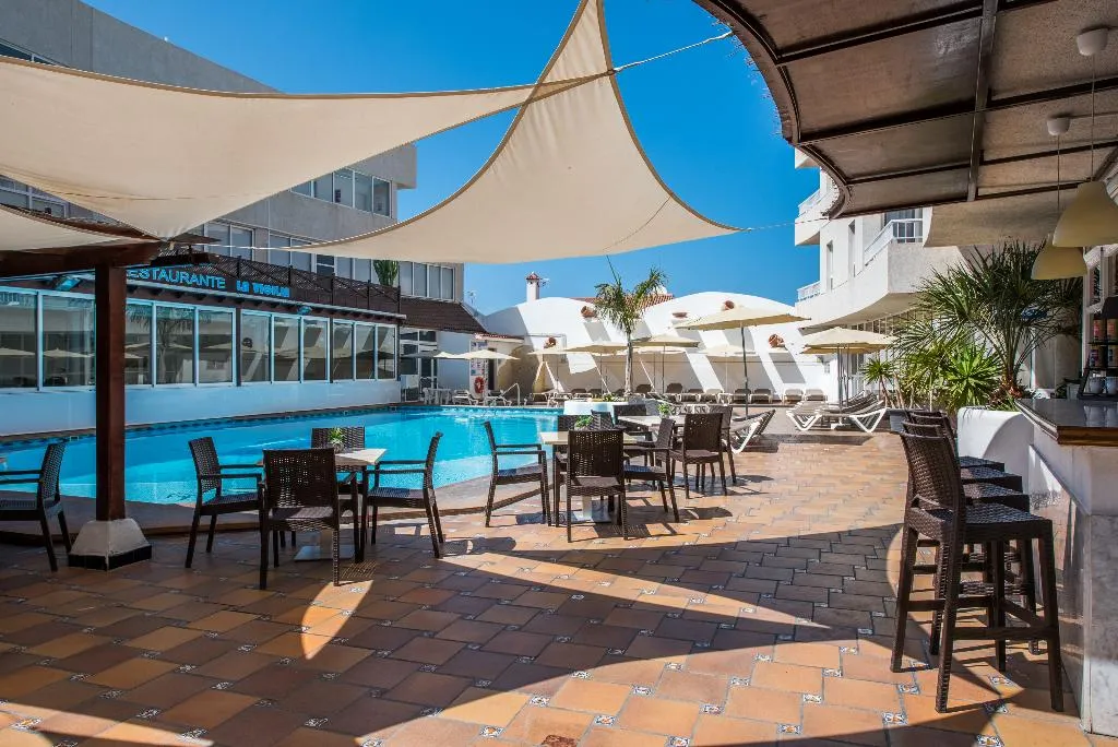Pool, Vigilia Park, La Gomera