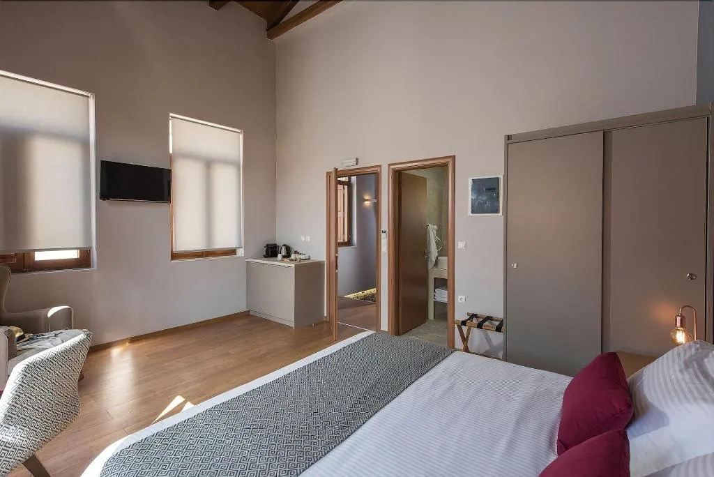 Room, Bluebell Luxury Suites, Crete