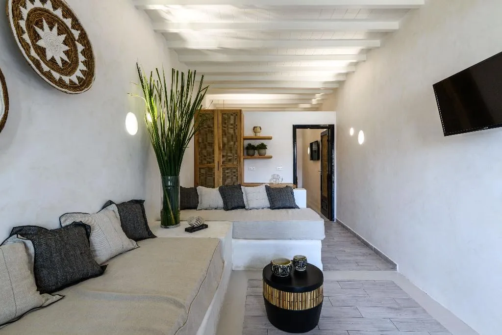 SUITE SEA VIEW ONE BEDROOM Room, Panormos Village Seaside Resort, Mykonos