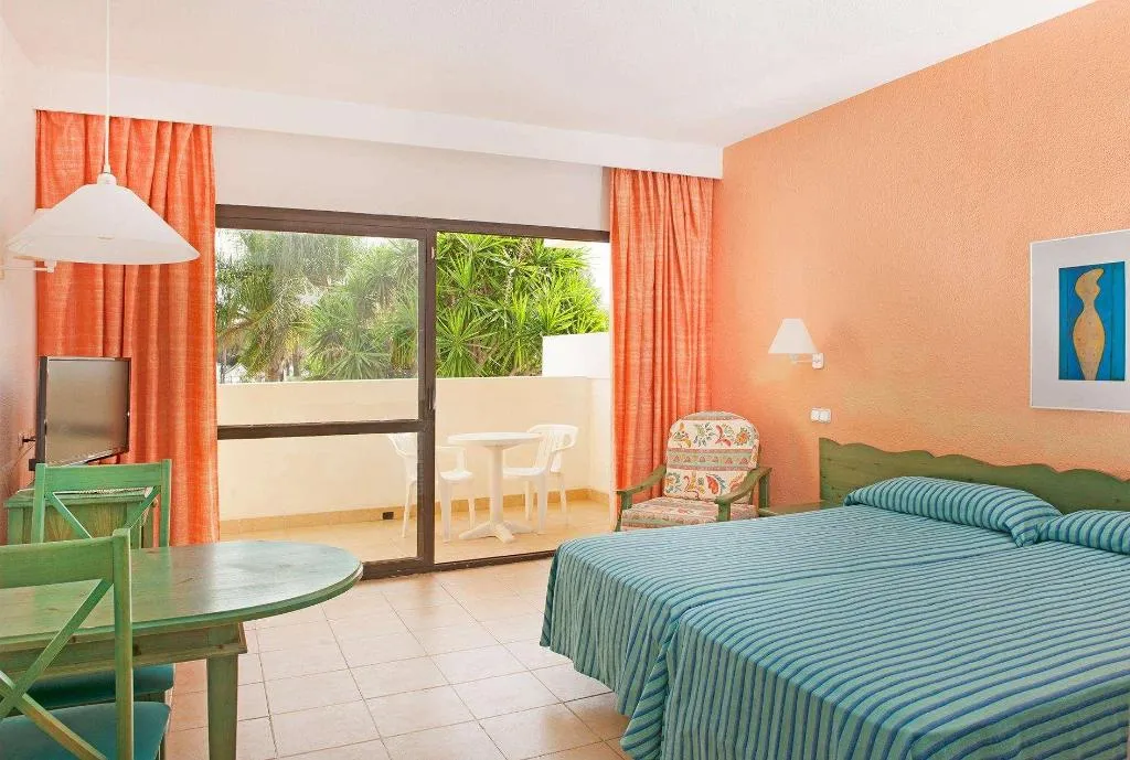 Room, Iberostar Waves Ciudad Blanca, Majorca