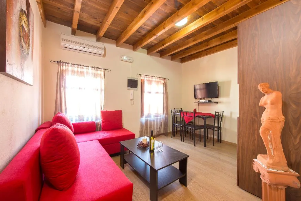 APARTMENT STANDARD Room, 3 Charites, Rhodes