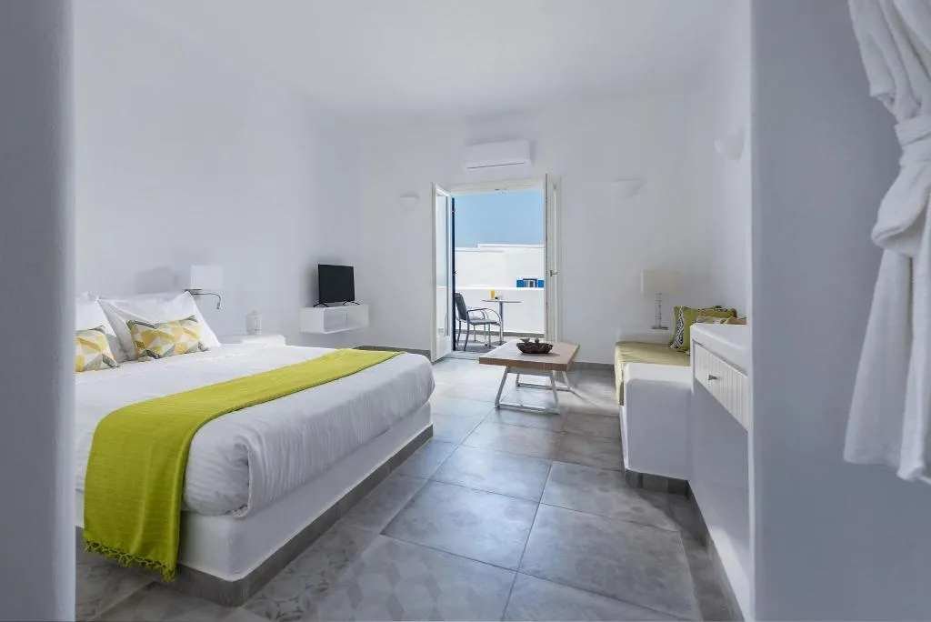 Room, Anemomilos, Santorini