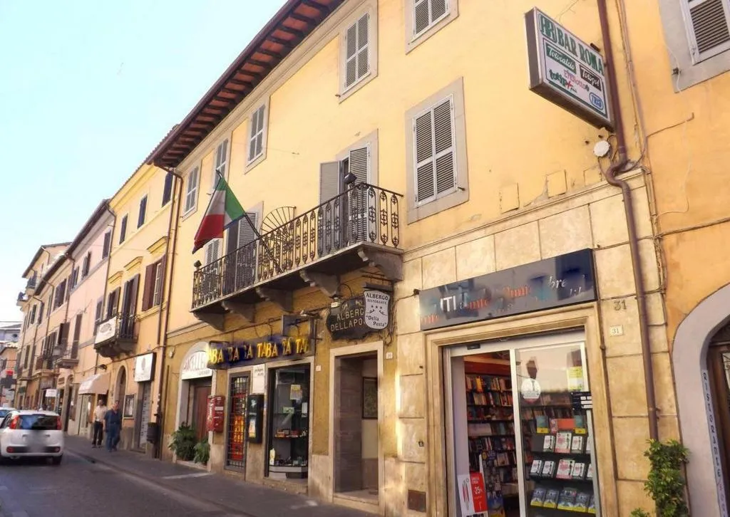 General view, Albergo Della Posta, Rome