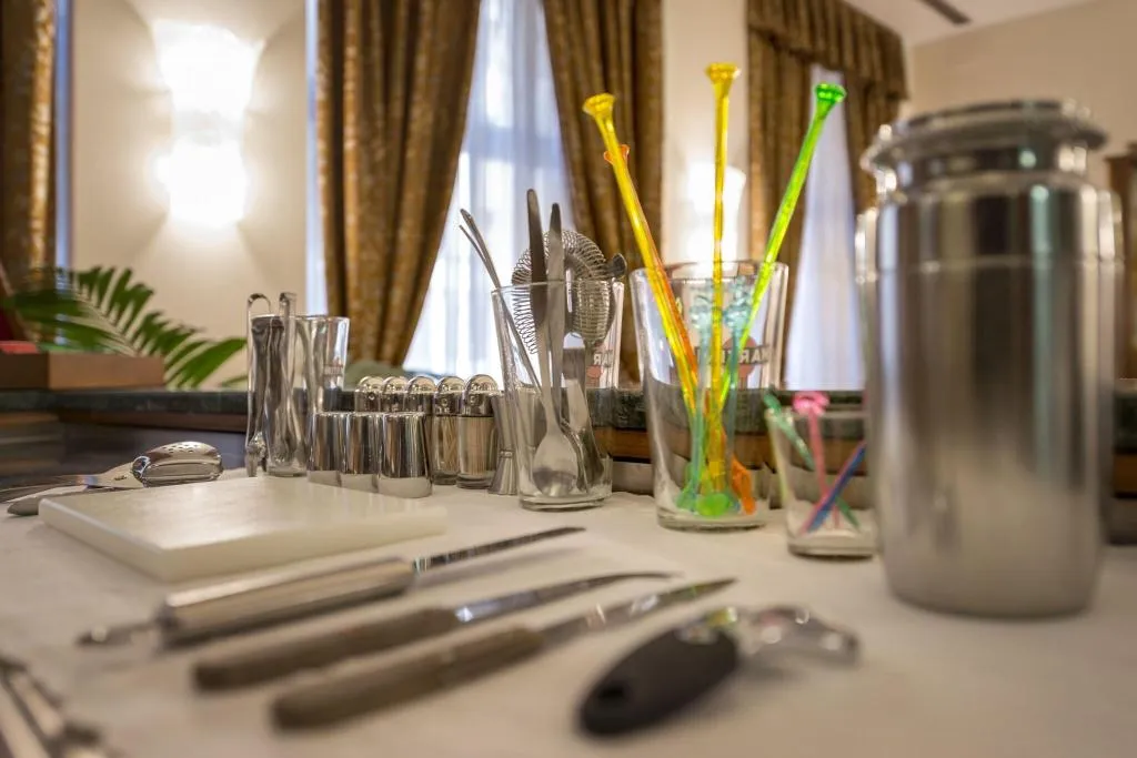 Bar, Lancaster Hotel, Milan