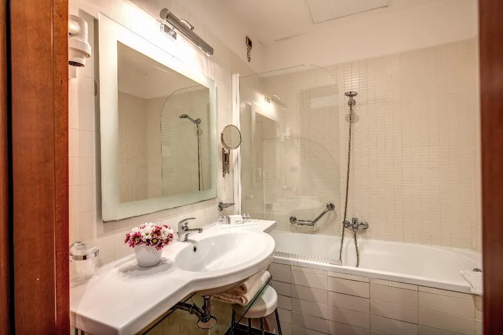 DOUBLE ECONOMY Room, Hotel Villafranca, Rome
