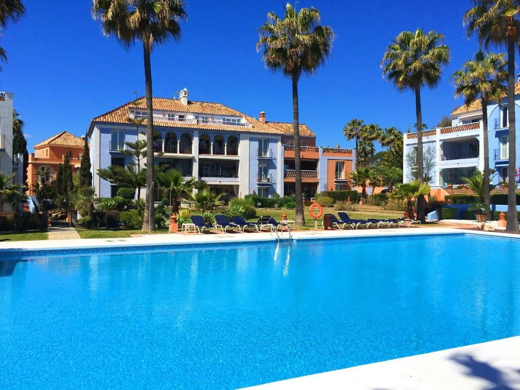 Sports and Entertainment, La Perla De Marakech, Costa Del Sol