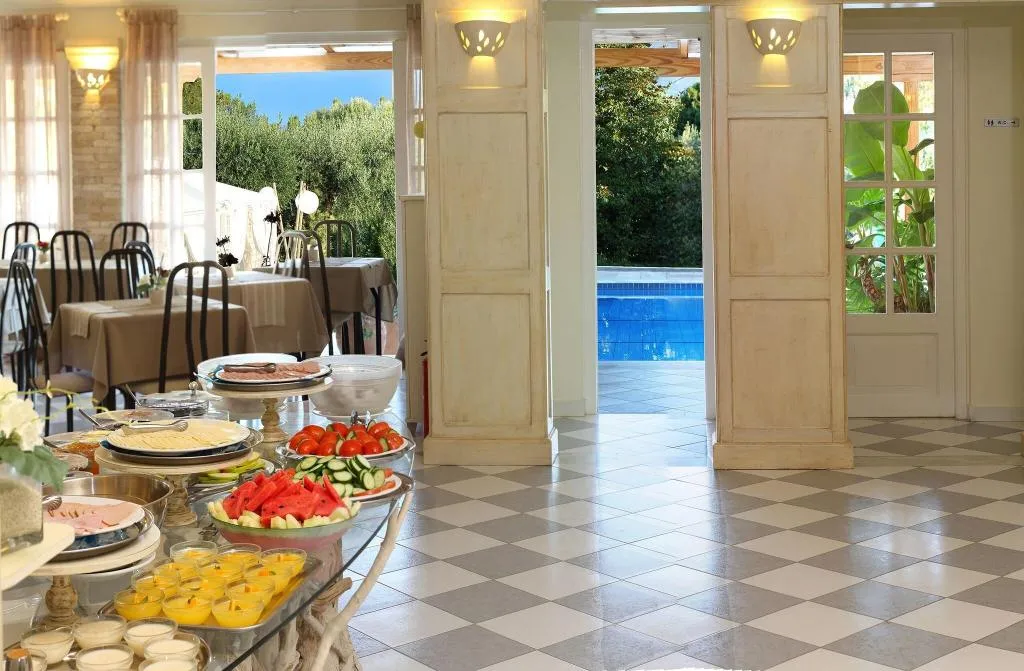 Restaurant, Nefeli, Corfu