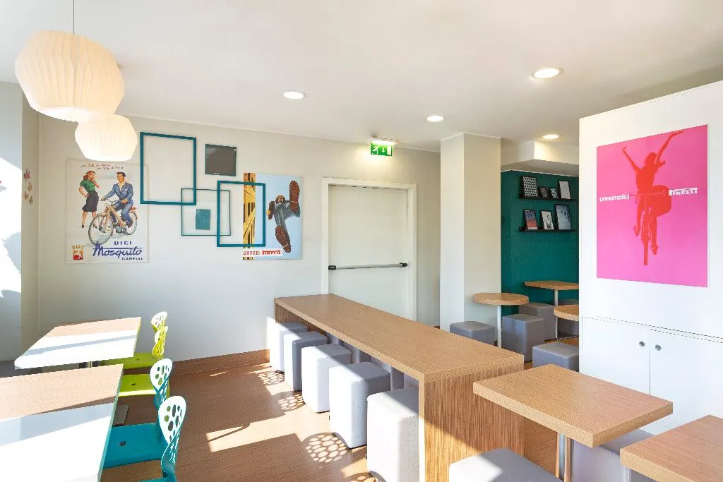 Restaurant, B&B Hotel Milano Sesto Marelli, Milan