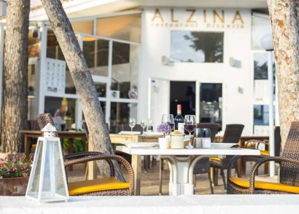 Restaurant, Hostal Alcina, Majorca