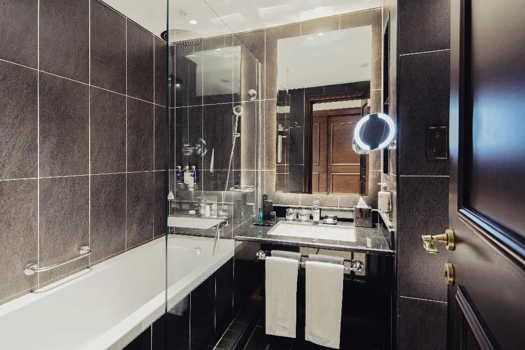 DOUBLE PREMIUM Room, Dukes The Palm Dubai Hotel, Dubai