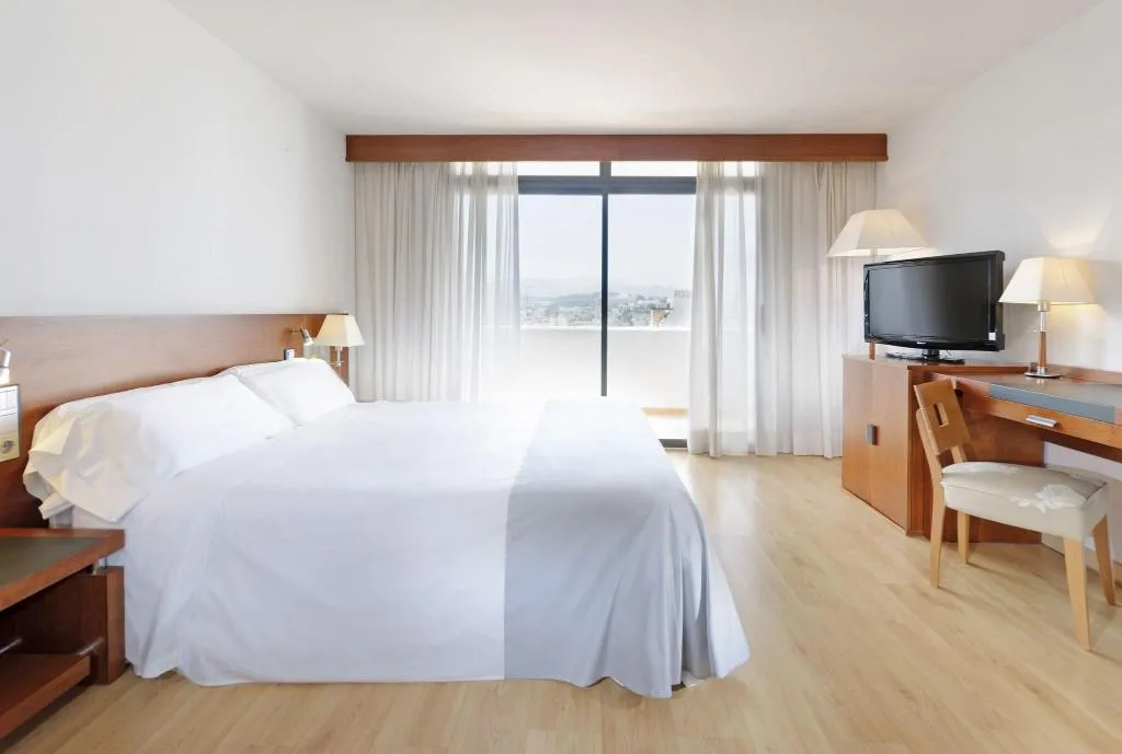 Room, Hotel Palma Bellver , Affiliated by Meliá, Majorca