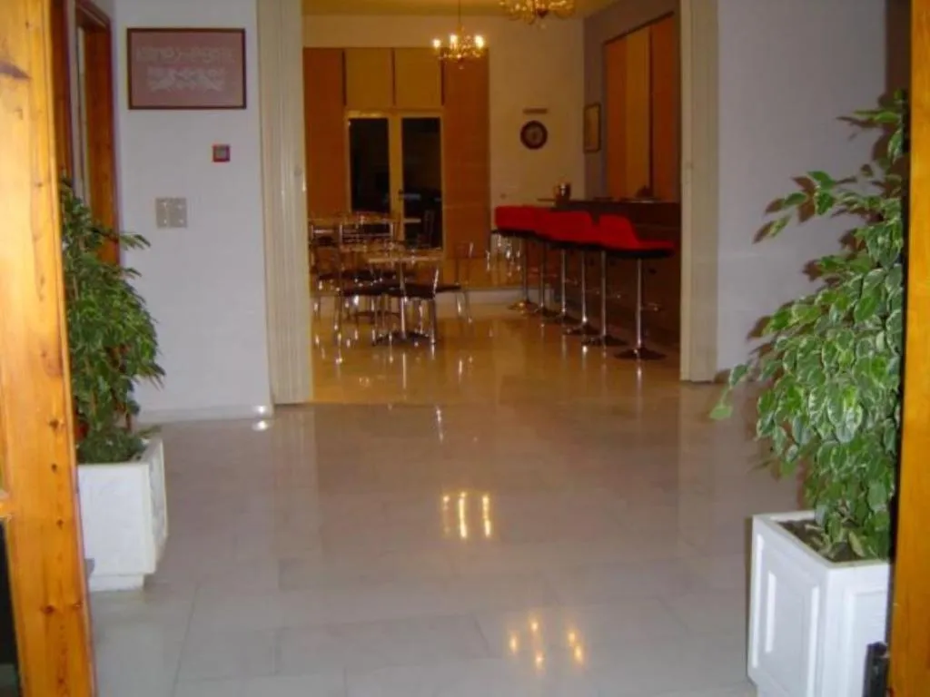 Lobby, Hotel Kourkoumelata, Kefallinia