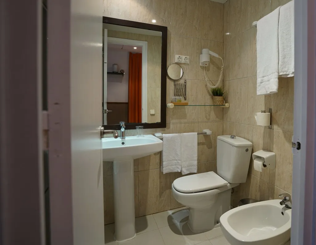 Double or Twin STANDARD Room, Adagio Gastronòmic, Barcelona