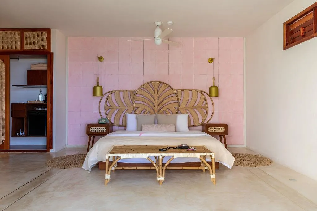 Room PARTIAL OCEAN VIEW ONE BEDROOM Room, Mi Amor by La Zebra, an SLH Hotel, Cancun Area