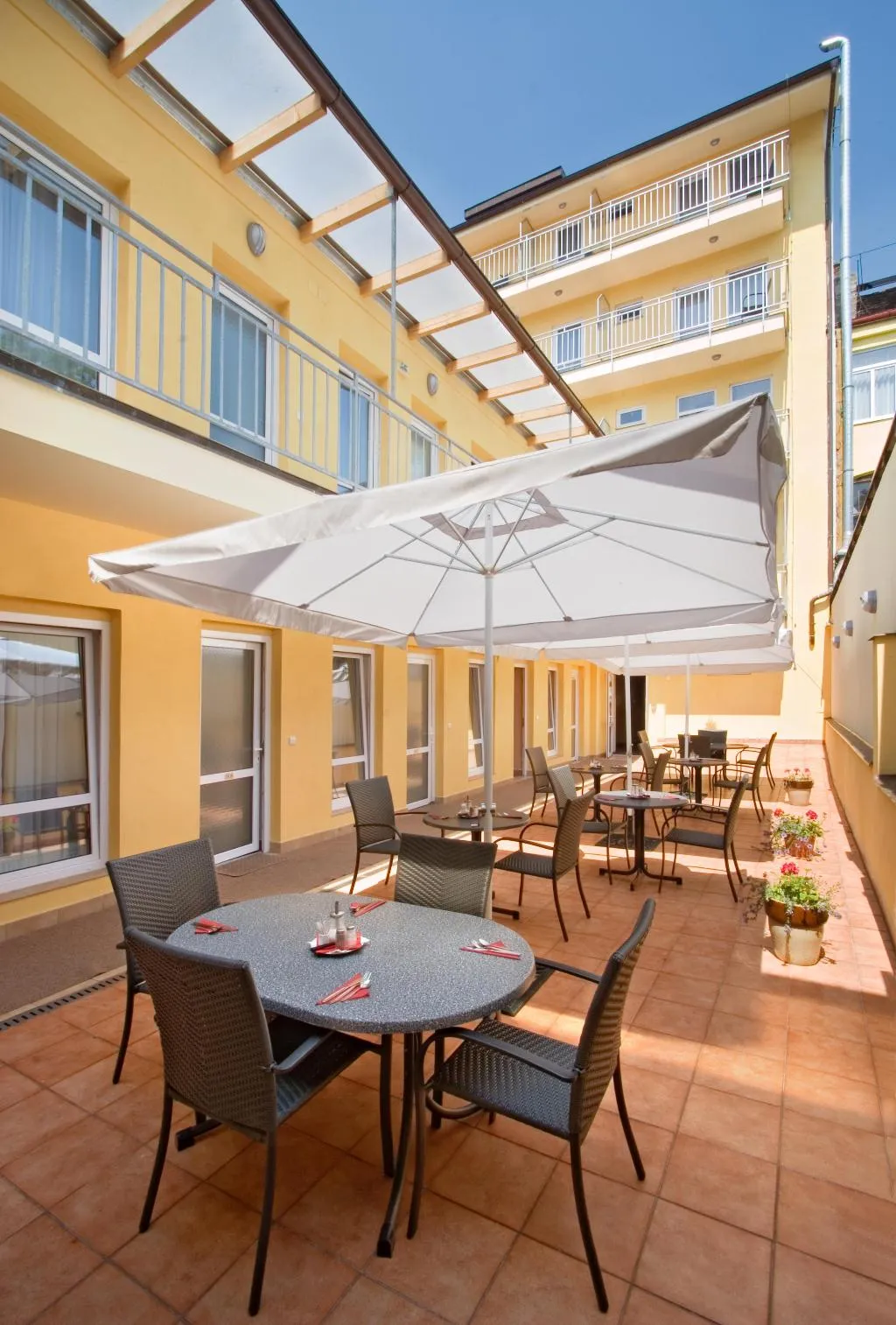Terrace, Seifert, Prague