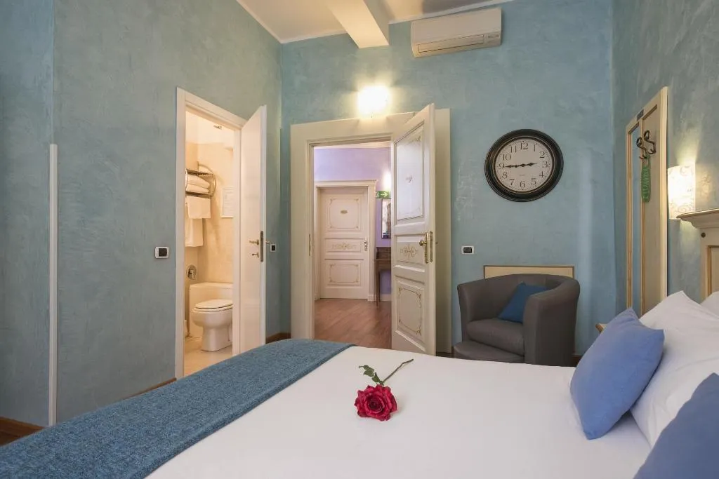 Room, Navona Tower Relais, Rome