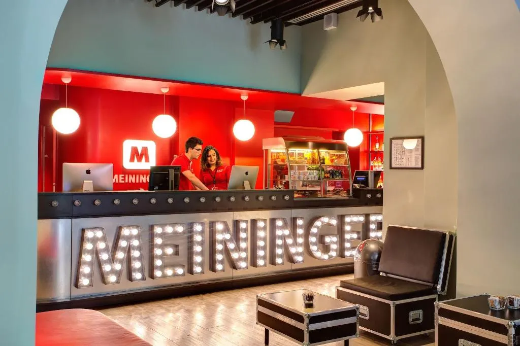 Lobby, Meininger Roma Termini, Naples