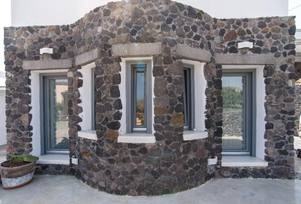 General view, Lagadi Suites, Santorini