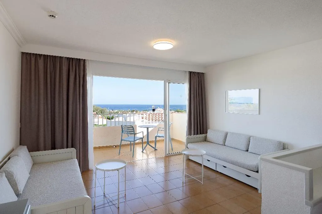APARTMENT SEA VIEW Room, AluaSun Mediterráneo, Menorca