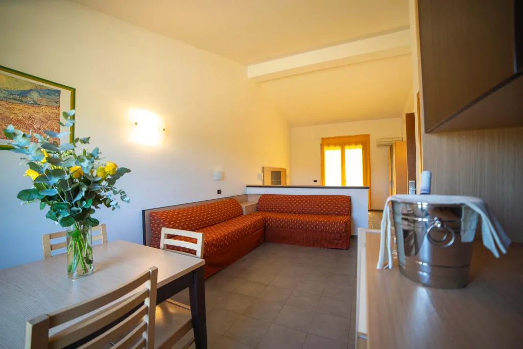 QUADRUPLE CLASSIC Room, VOI Baia di Tindari Resort, Catania