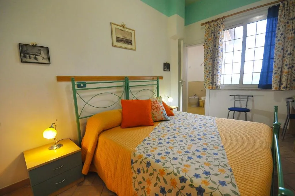 Room, Mandorleto B&B, Catania