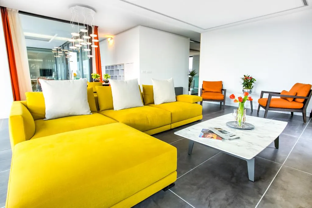 APARTMENT CAPACITY 6 THREE BEDROOM Room, Cosmo Apartments Sants, Barcelona