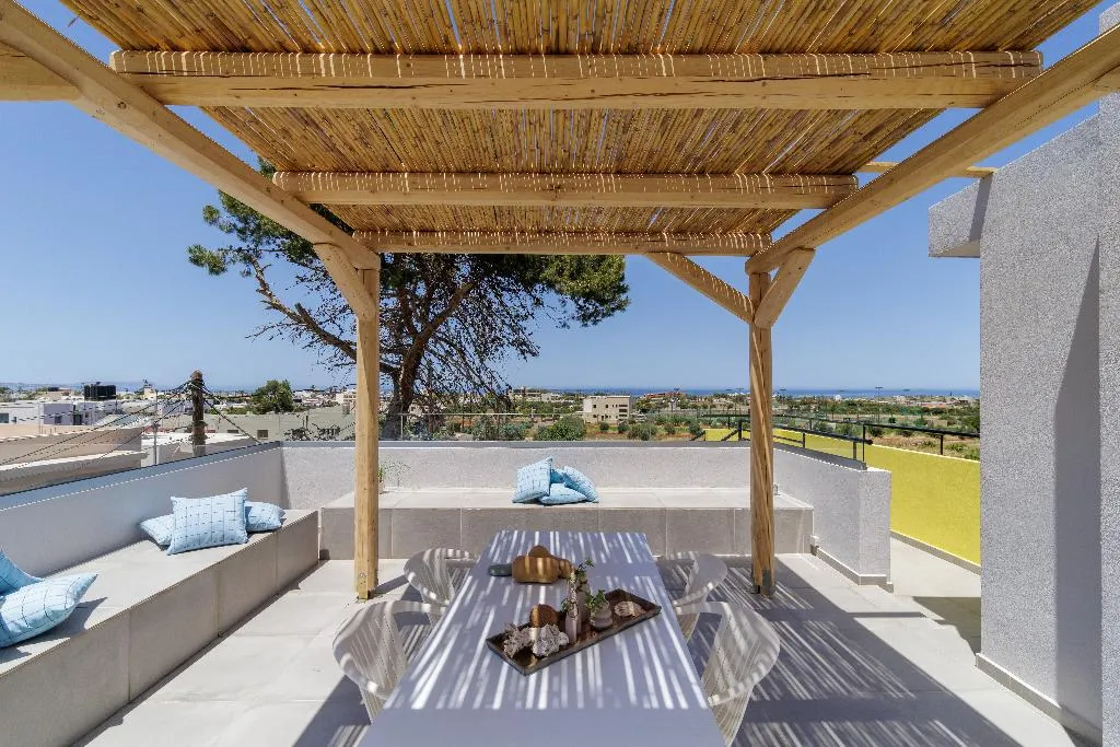 JUNIOR SUITE SEA VIEW WITH BALCONY Room, Natali Apartments, Crete