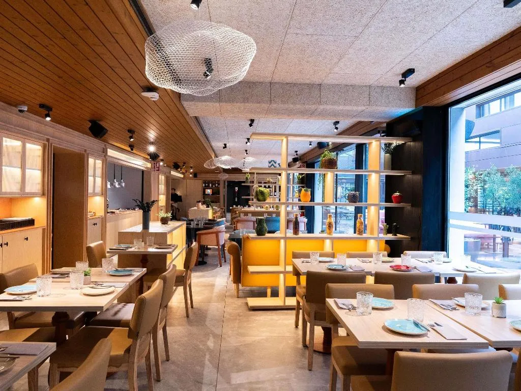 Restaurant, Ibis Styles Lisboa Aeroporto, Lisbon