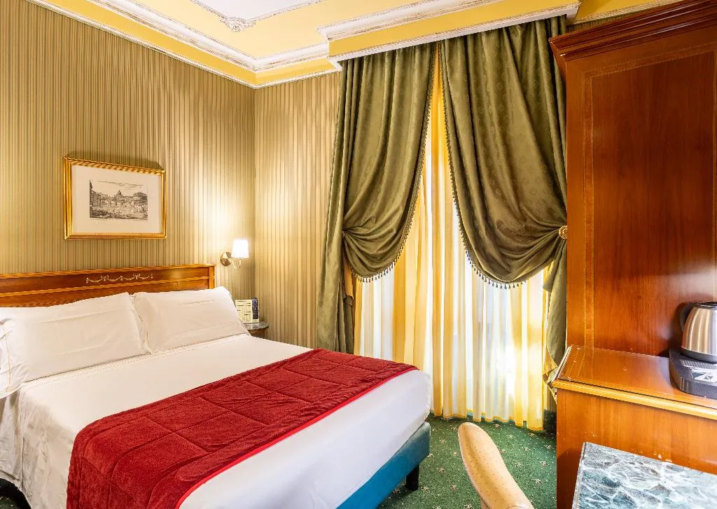 DOUBLE ECONOMY Room, Hotel Manfredi Suite In Rome, Rome