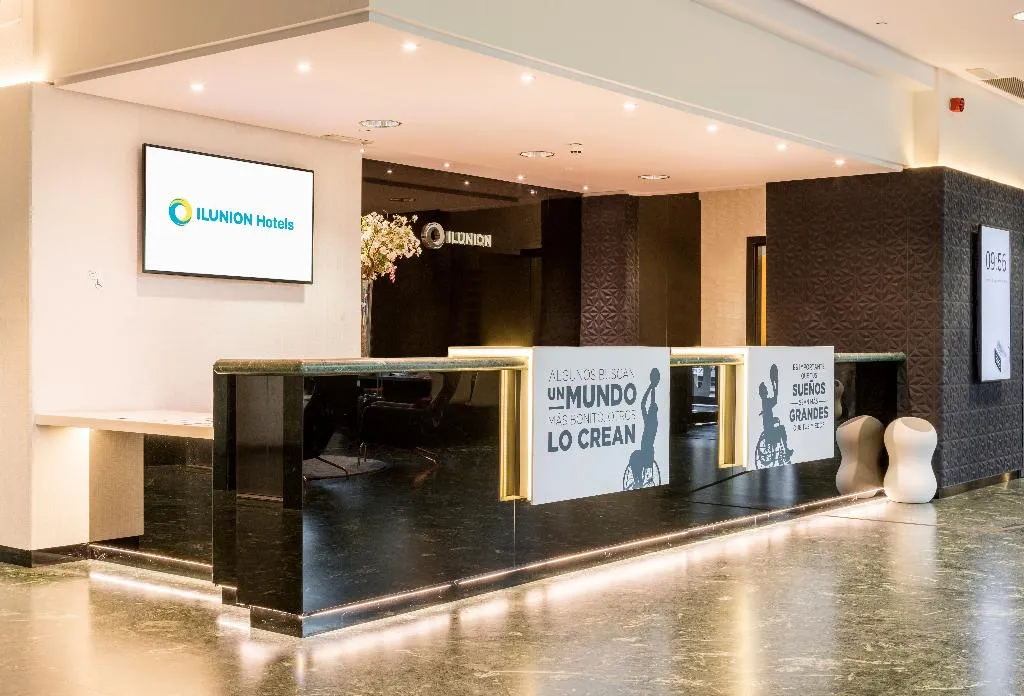 Lobby, Ilunion Pio XII, Madrid