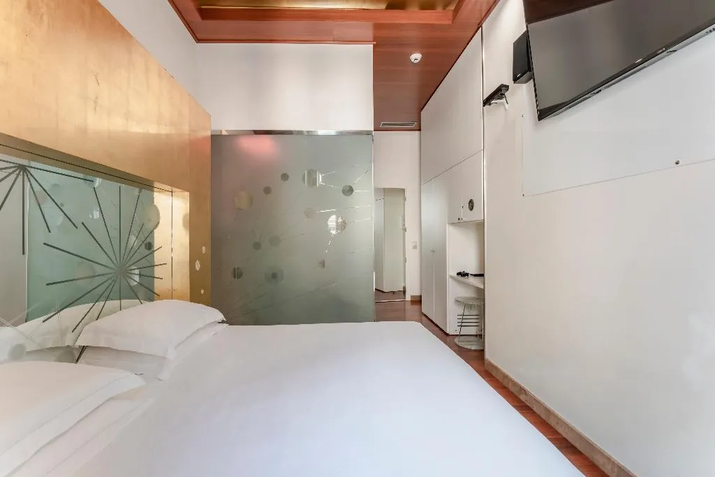 DOUBLE DELUXE Room, Hotel Trecento, Rome
