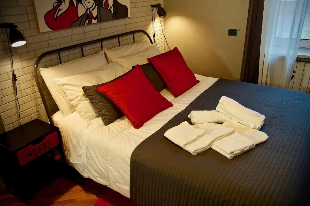 Room, B&b A'Luggetella, Naples