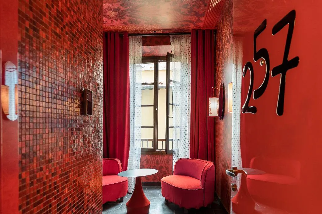 DOUBLE EXECUTIVE KING BED Room, 25hours Hotel Piazza San Paolino, Florence